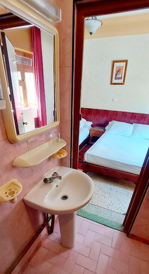 Hotel National 胡塞马 外观 照片